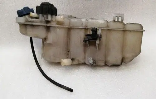 Porsche 911 997 Coolant expansion tank/reservoir cap 99610605703