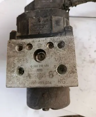 Renault Megane I ABS Pump 0265216555 64B0XAAY1 7700423034