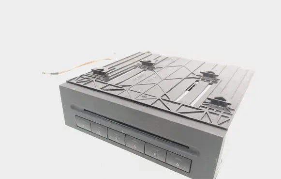 Mercedes-Benz SLK R171 CD/DVD changer 1715453440