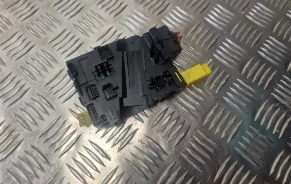 Volkswagen Touran I Steering angle sensor 1K0953549AF