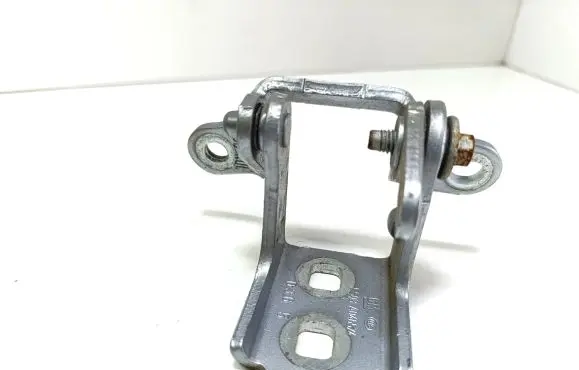 Opel Insignia A Rear door upper hinge