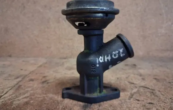 Citroen C5 EGR valve 72284300 9633602180