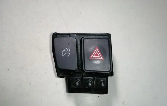 Toyota Prius+ (ZVW40) Hazard light switch 75F218