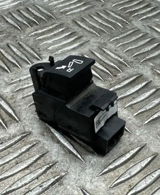 Land Rover Discovery Sport Seat control switch FK7214B704AA 15W393