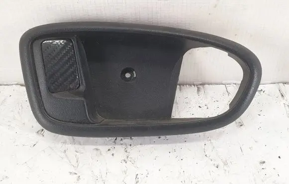 Ford Mondeo MK IV Front door interior handle trim 6M21U226A36 VP6M2XU226A36