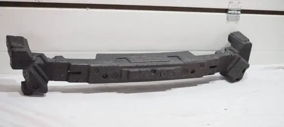 Hyundai i30 fastback Front bumper foam support bar 86520G4AA0