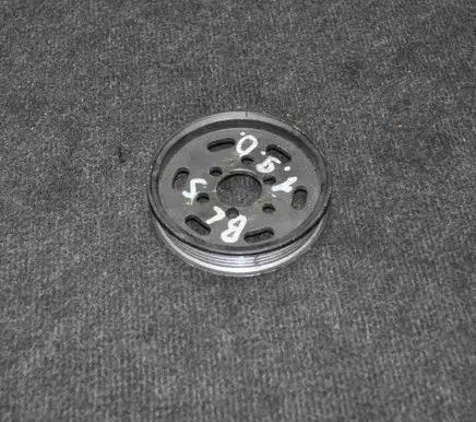 Audi A3 S3 8V Power steering pump pulley 038145255B