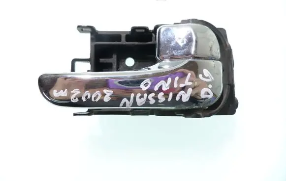 Nissan Almera Tino Front door interior handle