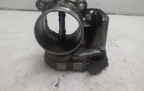 Volvo V60 Throttle valve 31216665