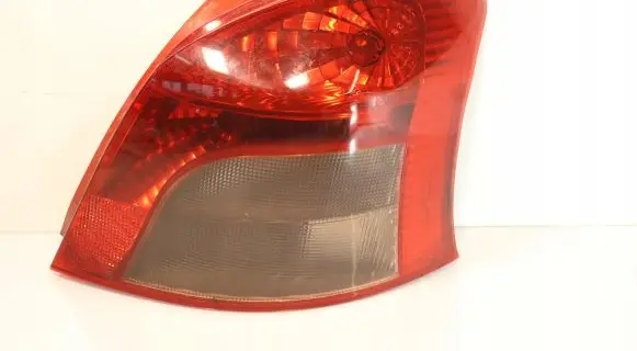 Toyota Yaris Rear/tail lights