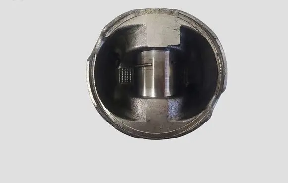 Renault Trafic II (X83) Piston 0000