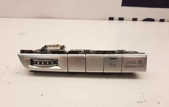 Audi A8 S8 D4 4H Parking (PDC) sensor switch 4H0820911B