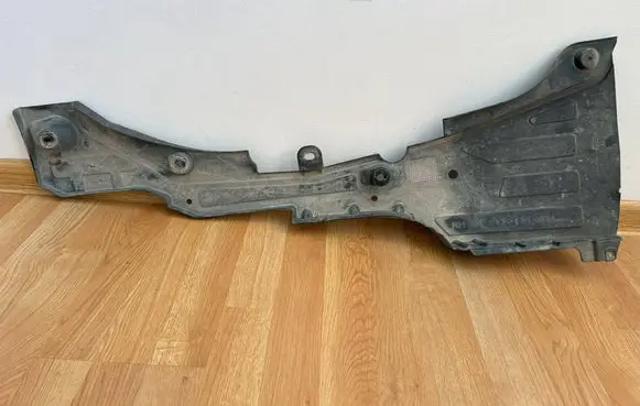 Engine splash shield/under tray