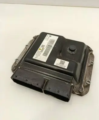 Opel Astra H Engine control unit/module 55575315 86AALP2093241003