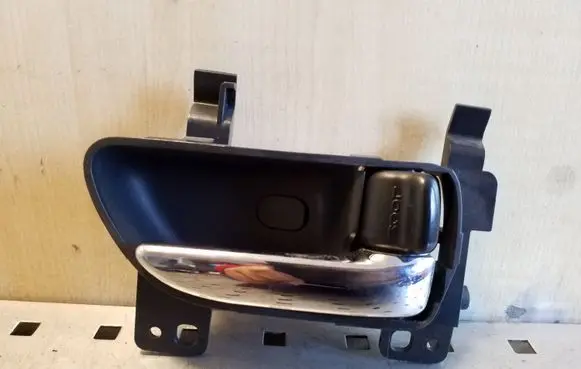 Subaru Outback Front door interior handle