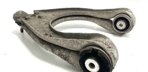 Mercedes-Benz CLS C219 Front upper control arm/wishbone 211351008