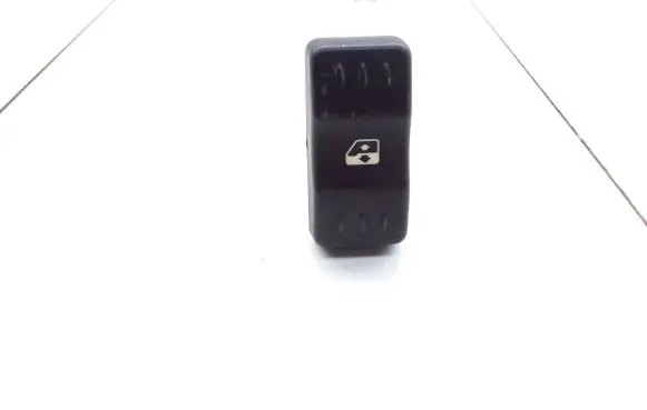 Dacia Logan I Electric window control switch 22681