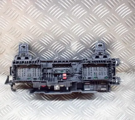 Tesla Model S Fuse module 103440500F