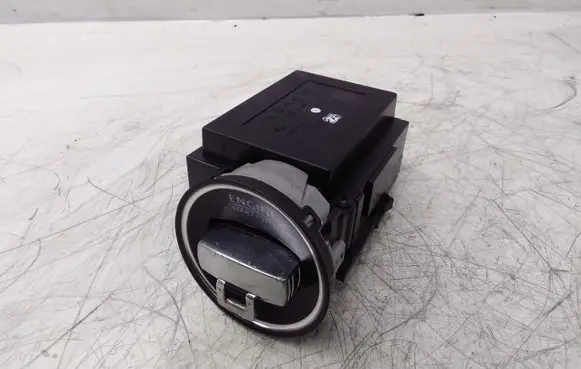 Volkswagen PASSAT B6 Ignition lock 3C0905843