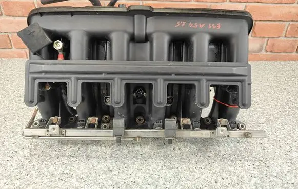 BMW 3 E46 Intake manifold 7501527