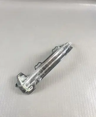 Audi A4 S4 B9 Mirror indicator light 8W0949101