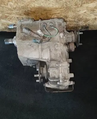 Toyota Land Cruiser (J120) Gearbox transfer box case 1268K
