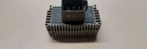 Glow plug pre-heat relay