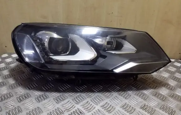 Volkswagen Touareg II Headlight/headlamp 7P2941752 1ZS01032808 8K0941597C