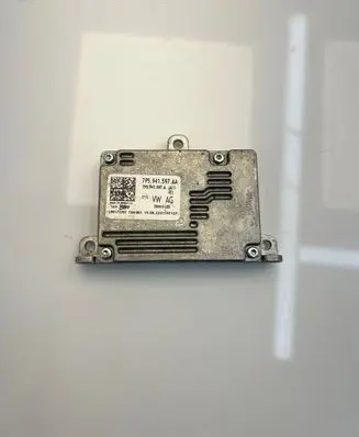 Volkswagen Tiguan Headlight ballast module Xenon 7P5941597AA 7P5941597A 90173397