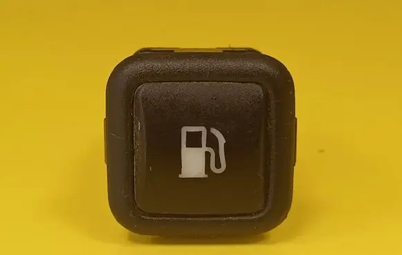 Volkswagen Bora Fuel tank opening switch 3B0959833A