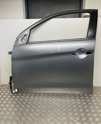 Mitsubishi ASX Front door