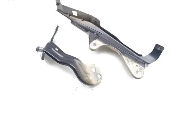 Audi Q4 e-tron Fender mounting bracket 89A821136 89A821470