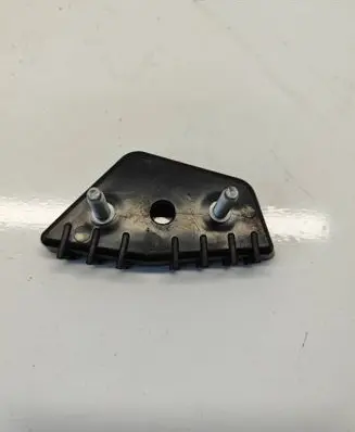 Ford Mustang VI Front bumper mounting bracket JR3B17D959A