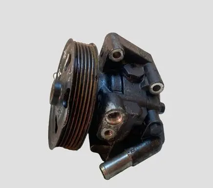 Ford Focus C-MAX Power steering pump