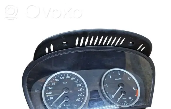 BMW 5 E60 E61 Speedometer (instrument cluster) 62116958600 110080213 110080213371
