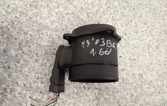 Mazda 3 I Mass air flow meter 9650010780