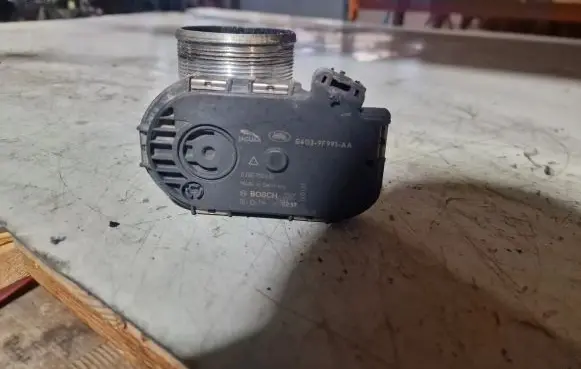Jaguar XE Throttle valve 0280750610