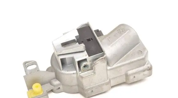 Volvo S40 Steering wheel lock 30776153