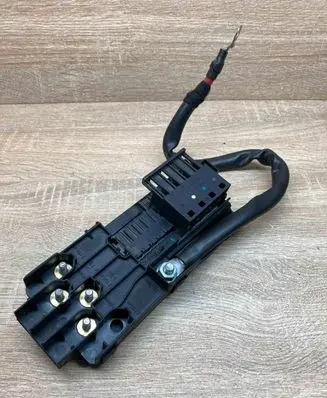 Positive cable (battery)