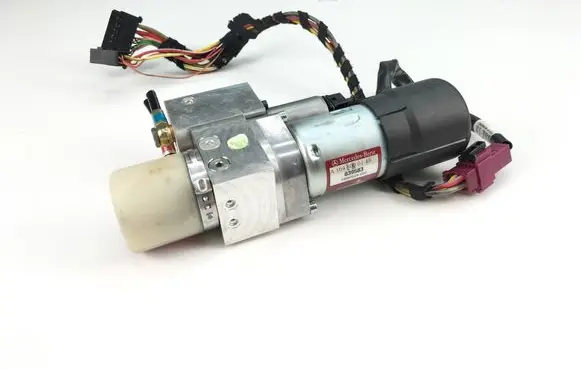 Mercedes-Benz GL X164 Convertible roof hydraulic pump A1648000148 039583