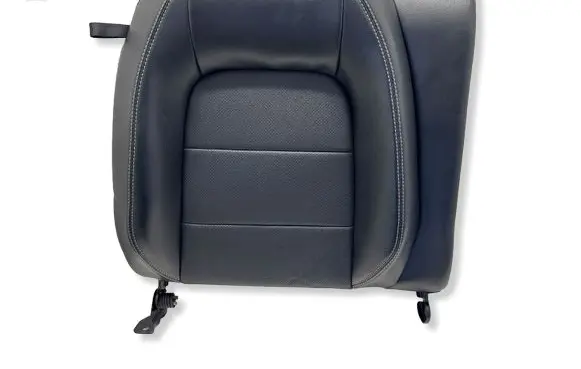 Ford Mustang VI Rear seat