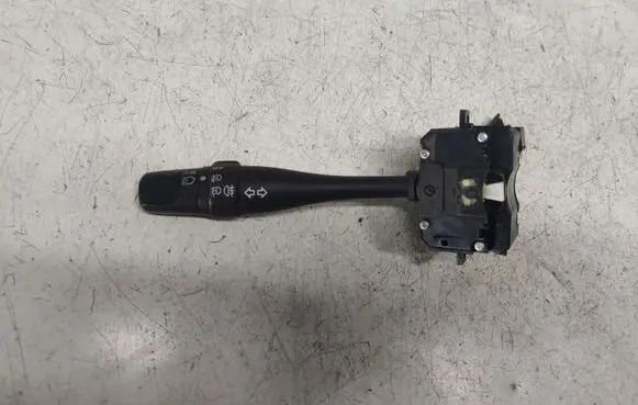 Nissan Almera Tino Indicator stalk