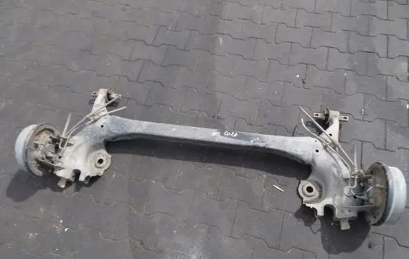 Mitsubishi Colt Rear axle beam with reductor 