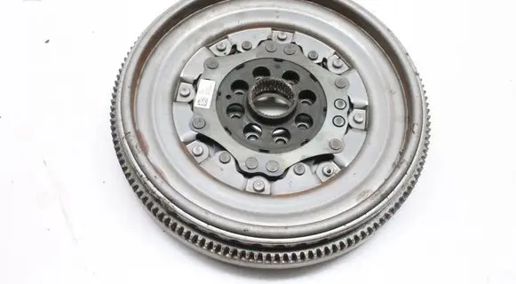 Audi TT TTS RS Mk3 8S Dual mass flywheel 06K105266AC