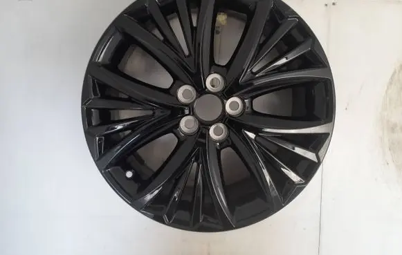Toyota Yaris XP210 R17 alloy rim PW457-0D005