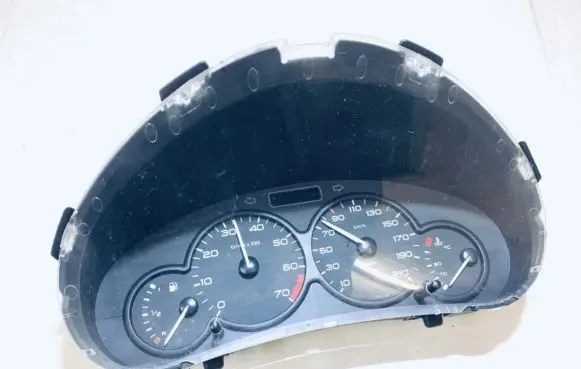 Peugeot 206 Speedometer (instrument cluster) 9648836480 zj3gzr33