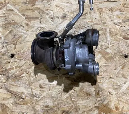 BMW 5 F10 F11 Turbo 7576985 7936478 MGT22565