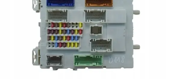 Ford Kuga II Fuse module F1DT14A073EF