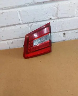 Mercedes-Benz E W212 Tailgate rear/tail lights 2128201064 89092921 438572018