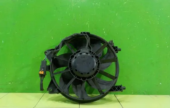 Peugeot 508 Fan set 9682954580